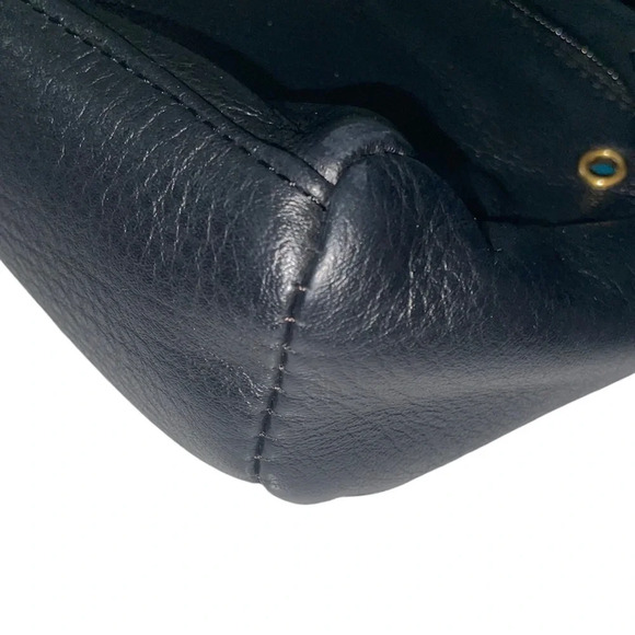 STONE MOUNTAIN USA HAMPTON CASUAL MINI MULTI-PURPOSE BLACK HANDBAG - Picture 6 of 15